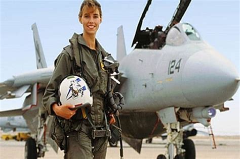 veronica versace woman pilot|famous female pilots in america.